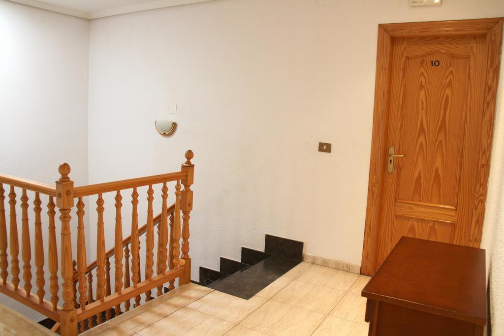 Hostal Restaurante La Masia Vila-real Exteriör bild